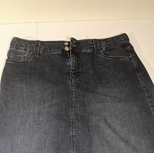 Steve denim skirt size 12